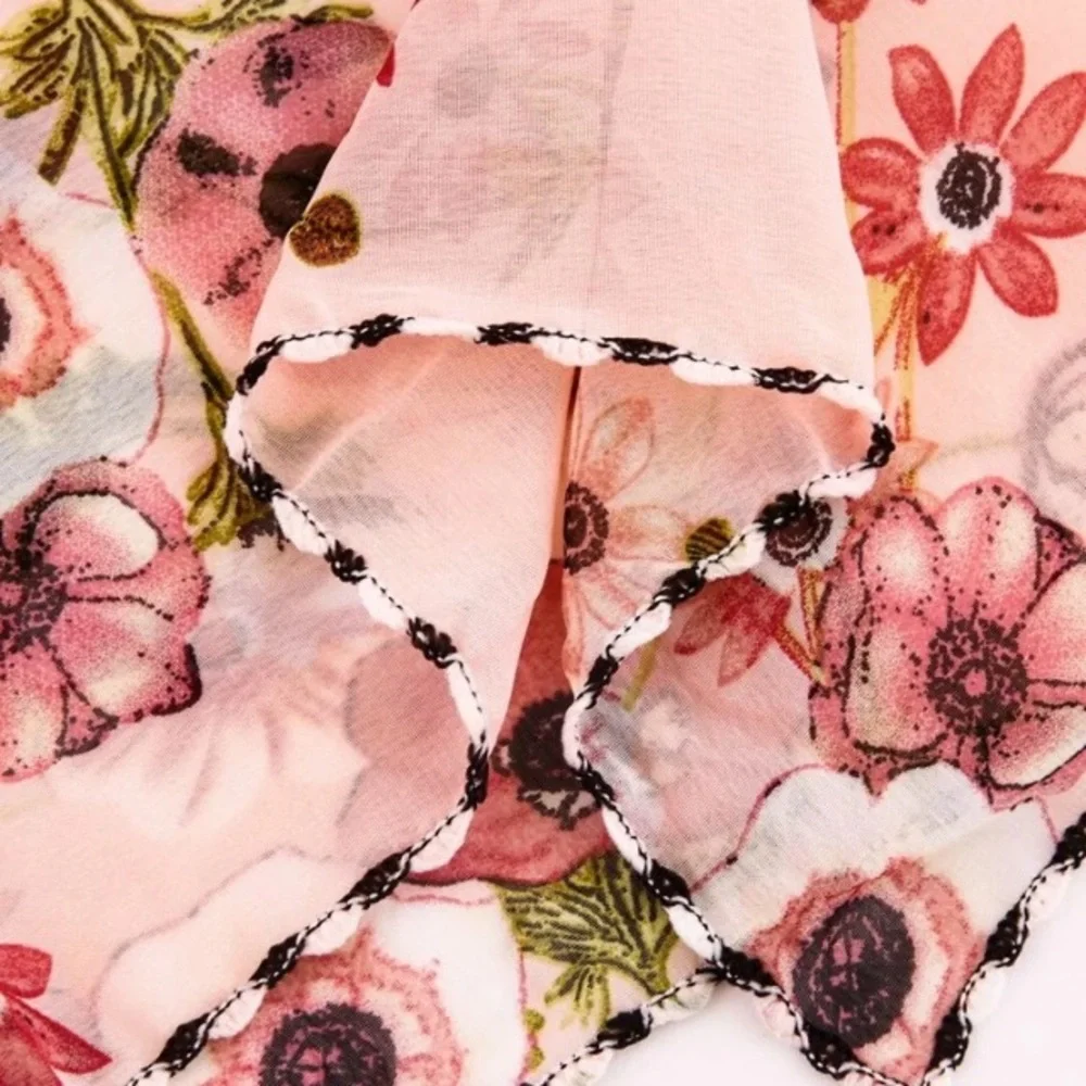 Gorgeous Floral Facemask & Scarf Adjustable Ear Strips 4 A Comfortable Fit